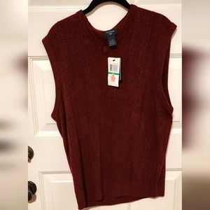 DOCKERS Men's Pullover V-Neck Sweater Vest Size LG Burgandy